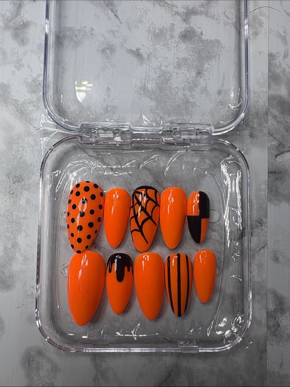 Hand painted Orange & Black Press-On Nail Set - Halloween Nail Art